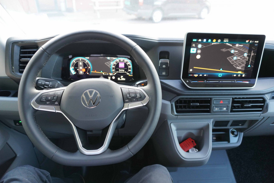 Volkswagen Crafter 30 2.0 TDI 140PK L3H3 Exclusive Automaat nr. V164 | Hero Edition | Airco | Cruise | Navi | trekhaak  | Camera