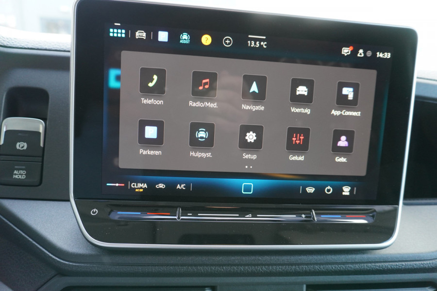 Volkswagen Crafter 30 2.0 TDI 140PK L3H3 Exclusive Automaat nr. V164 | Hero Edition | Airco | Cruise | Navi | trekhaak  | Camera