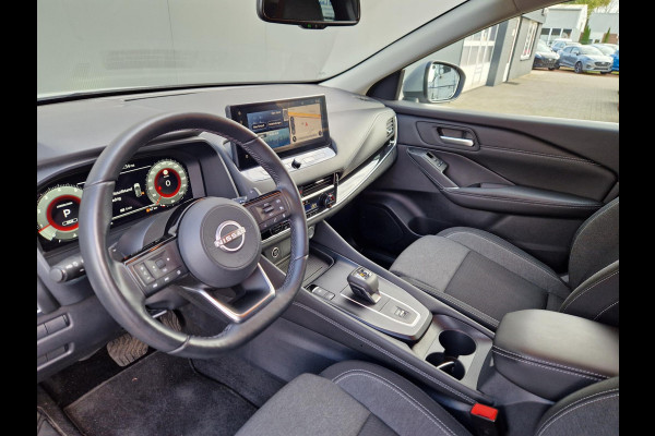 Nissan QASHQAI 1.3 MHEV N-Connecta /Nardogrijs /Winterpakket Nissan QASHQAI 1.3 MHEV N-Connecta /Nardogrijs /Winterpakket