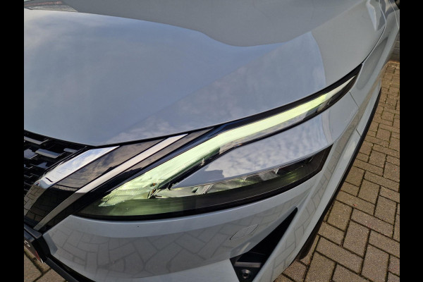 Nissan QASHQAI 1.3 MHEV N-Connecta /Nardogrijs /Winterpakket Nissan QASHQAI 1.3 MHEV N-Connecta /Nardogrijs /Winterpakket