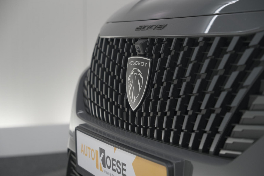 Peugeot 2008 PureTech 130 EAT8 GT | 360 Camera | Stoelmassage | Adaptieve Cruise Control | Dodehoekdetectie