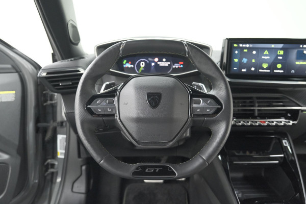 Peugeot 2008 PureTech 130 EAT8 GT | 360 Camera | Stoelmassage | Adaptieve Cruise Control | Dodehoekdetectie