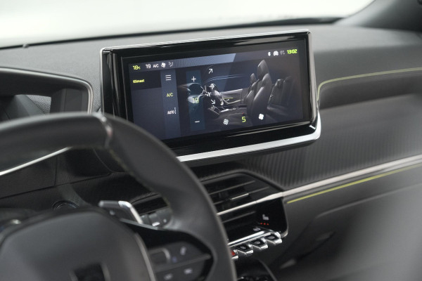 Peugeot 2008 PureTech 130 EAT8 GT | 360 Camera | Stoelmassage | Adaptieve Cruise Control | Dodehoekdetectie