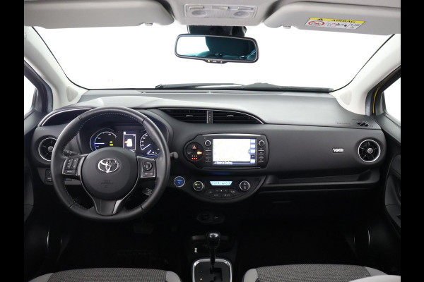 Toyota Yaris 1.5 HYBRID GOLD LIMITED EDITION.GARANTIE 8-2029 1e EIG.AFNEEMBARE TREKHAAK CLIMA. CRUISE. Toyota Yaris 1.5 HYBRID GOLD LIMITED EDITION.GARANTIE 8-2029 1e EIG.AFNEEMBARE TREKHAAK CLIMA. CRUISE.