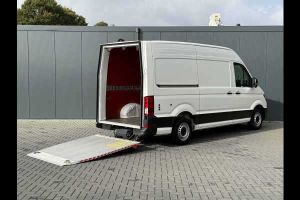 Volkswagen Crafter 35 2.0 TDI HIGHLINE+ / L3H3 / 750 KG DHOLLANDIA HYDR. LAADKLEP / AIRCO / CRUISE / NAVI / CAMERA / CARPLAY