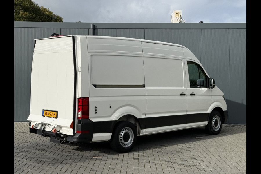 Volkswagen Crafter 35 2.0 TDI HIGHLINE+ / L3H3 / 750 KG DHOLLANDIA HYDR. LAADKLEP / AIRCO / CRUISE / NAVI / CAMERA / CARPLAY