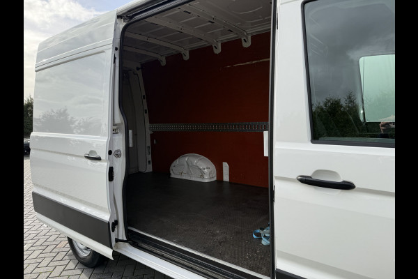 Volkswagen Crafter 35 2.0 TDI HIGHLINE+ / L3H3 / 750 KG DHOLLANDIA HYDR. LAADKLEP / AIRCO / CRUISE / NAVI / CAMERA / CARPLAY