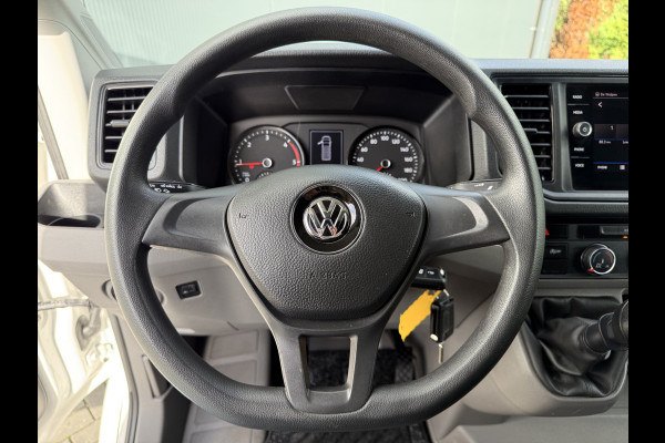 Volkswagen Crafter 35 2.0 TDI HIGHLINE+ / L3H3 / 750 KG DHOLLANDIA HYDR. LAADKLEP / AIRCO / CRUISE / NAVI / CAMERA / CARPLAY