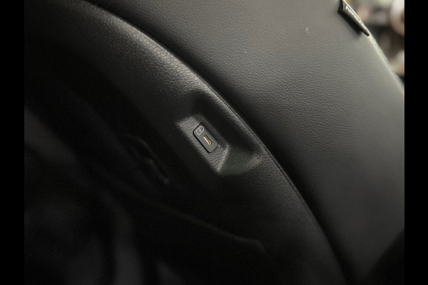 Kia Sportage 1.6 T-GDi MHEV DynamicLinePlus | Pano | LED | 360° Camera | Winterpakket Kia Sportage 1.6 T-GDi MHEV DynamicLinePlus | Pano | LED | 360° Camera | Winterpakket