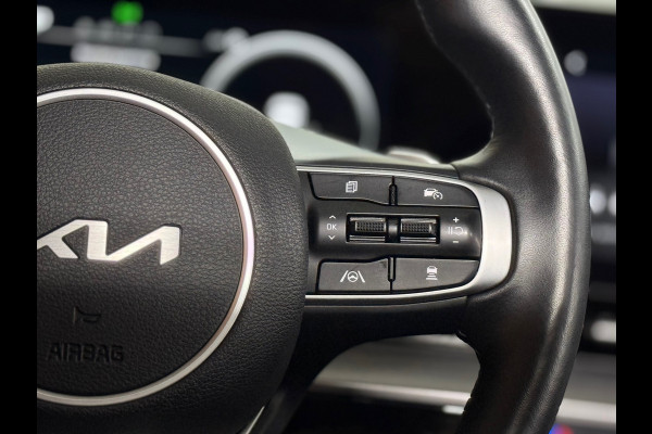 Kia Sportage 1.6 T-GDi MHEV DynamicLinePlus | Pano | LED | 360° Camera | Winterpakket Kia Sportage 1.6 T-GDi MHEV DynamicLinePlus | Pano | LED | 360° Camera | Winterpakket