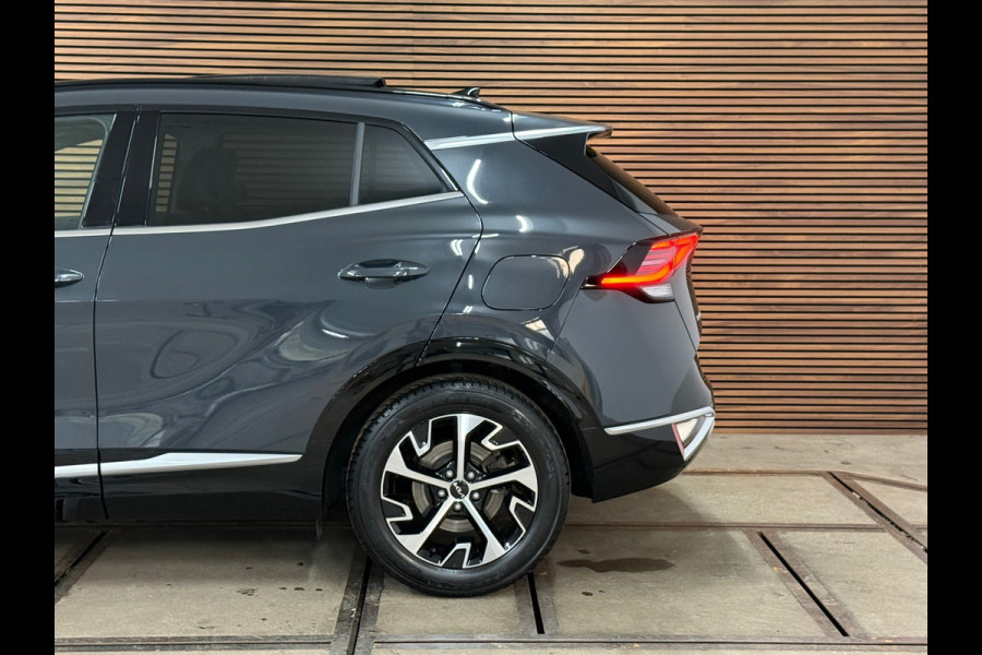 Kia Sportage 1.6 T-GDi MHEV DynamicLinePlus | Pano | LED | 360° Camera | Winterpakket Kia Sportage 1.6 T-GDi MHEV DynamicLinePlus | Pano | LED | 360° Camera | Winterpakket