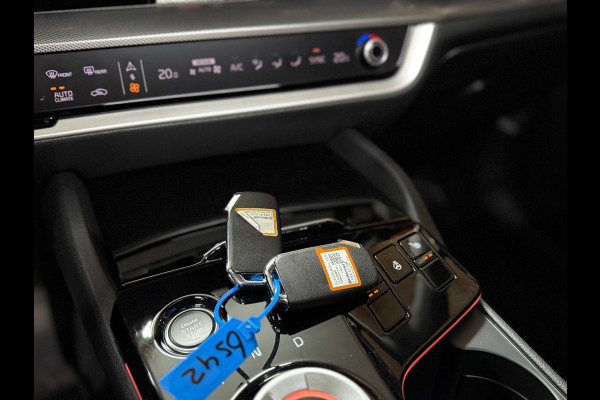 Kia Sportage 1.6 T-GDi MHEV DynamicLinePlus | Pano | LED | 360° Camera | Winterpakket Kia Sportage 1.6 T-GDi MHEV DynamicLinePlus | Pano | LED | 360° Camera | Winterpakket