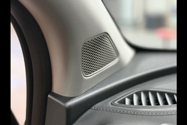 Kia Sportage 1.6 T-GDi MHEV DynamicLinePlus | Pano | LED | 360° Camera | Winterpakket Kia Sportage 1.6 T-GDi MHEV DynamicLinePlus | Pano | LED | 360° Camera | Winterpakket