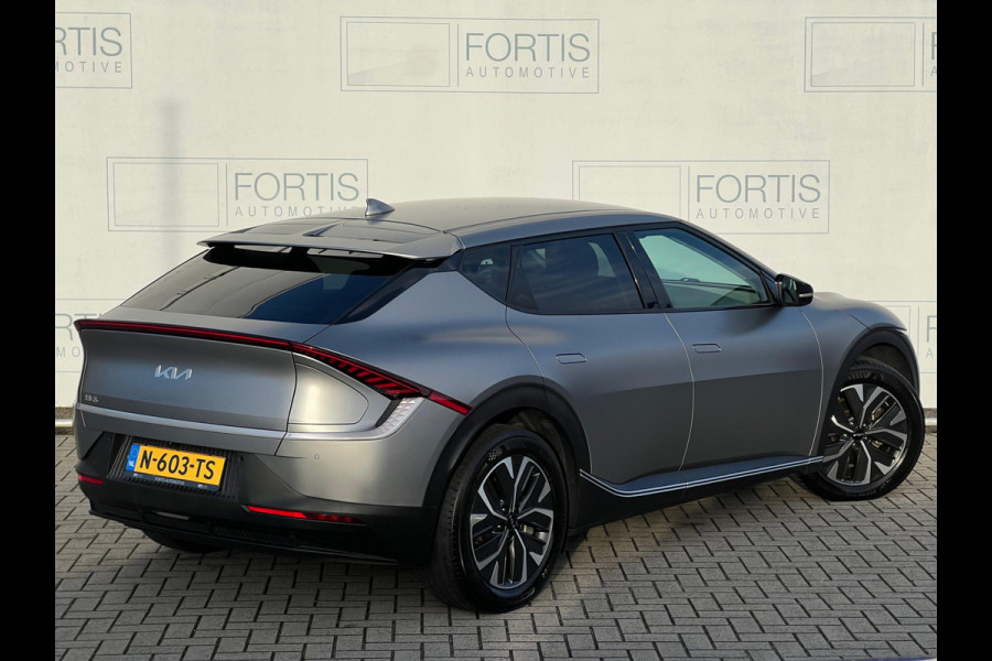 Kia Ev6 58 kWh NL-AUTO | NAVI | 1/2 LEDER Kia Ev6 58 kWh NL-AUTO | NAVI | 1/2 LEDER