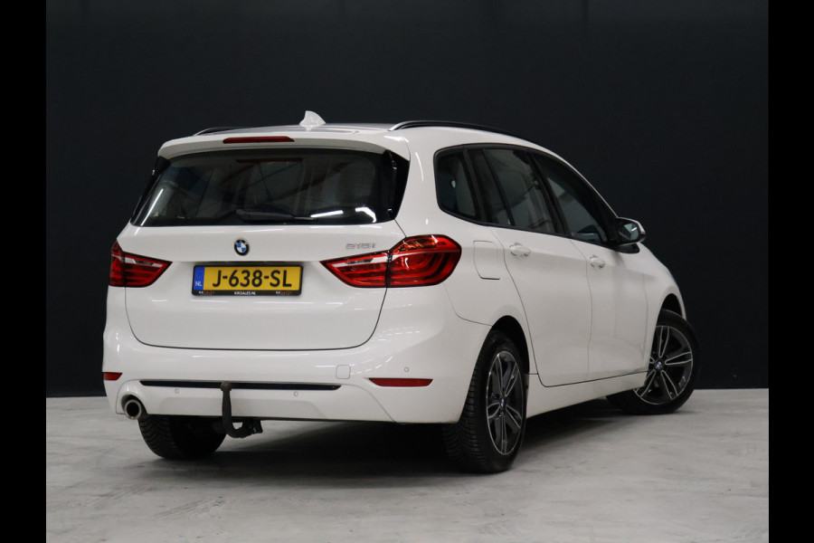 BMW 2 Serie Gran Tourer 218i 7p. Executive Edition [7-ZITS, TREKHAAK AFNEEMBAAR, HEAD-UP, PDC ACHTER, LEDVERLICHTING, BLUETOOTH, ELEKTRISCHE ACHTERKLEP, 6-BAK, CRUISE, CLIMATE, NIEUWSTAAT]