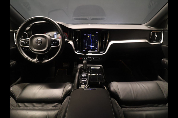 Volvo V60 2.0 T6 Recharge AWD R-Design [MEMORY SEATS, APPLE CARPLAY, ANDROID, CAMERA, ADAPTIVE CRUISE, VOL LEDER, CLIMATE, NIEUWSTAAT]