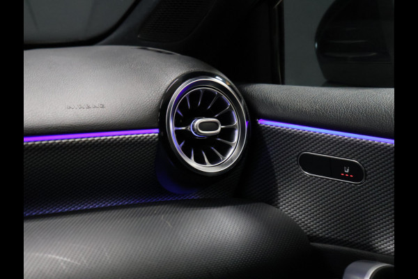 Mercedes-Benz A-Klasse 250 e Business Solution Luxury Limited [SFEERVERLICHTING, CAMERA, VOL LEDER, PDC V+A, STOELVERWARMING, BLUETOOTH, CRUISE, CLIMATE, NIEUWSTAAT]