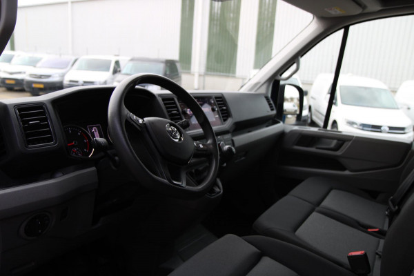 Volkswagen Crafter 35 2.0 TDI L4 / Bakwagen / Lage instap / Meubelbak / Luxe Volkswagen Crafter 35 2.0 TDI L4 / Bakwagen / Lage instap / Meubelbak / Luxe