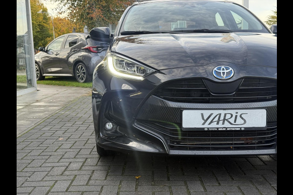 Toyota Yaris 1.5 Hybrid Dynamic Plus | Stoelverwarming, 16 inch, LED, Apple CarPlay/Android Auto, Parkeercamera, Keyless