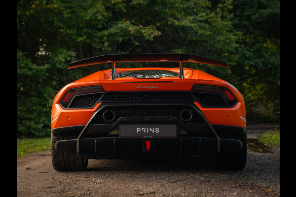 Lamborghini Huracan 5.2 V10 Performante | Arancio Antaeus | Carbon Bucket Seats | Lift | Camera Lamborghini Huracan 5.2 V10 Performante | Arancio Antaeus | Carbon Bucket Seats | Lift | Camera