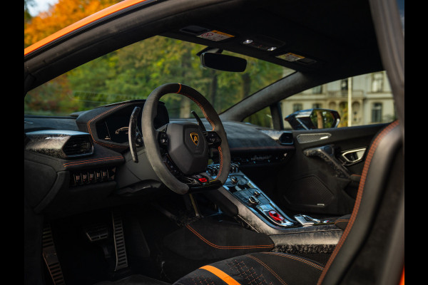 Lamborghini Huracan 5.2 V10 Performante | Arancio Antaeus | Carbon Bucket Seats | Lift | Camera Lamborghini Huracan 5.2 V10 Performante | Arancio Antaeus | Carbon Bucket Seats | Lift | Camera
