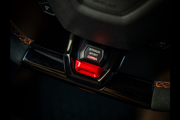 Lamborghini Huracan 5.2 V10 Performante | Arancio Antaeus | Carbon Bucket Seats | Lift | Camera Lamborghini Huracan 5.2 V10 Performante | Arancio Antaeus | Carbon Bucket Seats | Lift | Camera