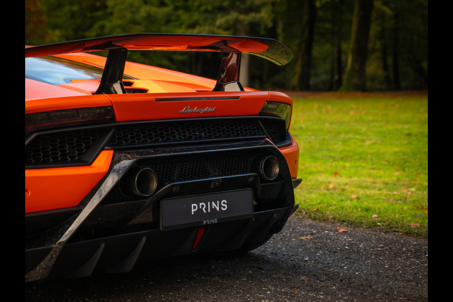 Lamborghini Huracan 5.2 V10 Performante | Arancio Antaeus | Carbon Bucket Seats | Lift | Camera Lamborghini Huracan 5.2 V10 Performante | Arancio Antaeus | Carbon Bucket Seats | Lift | Camera