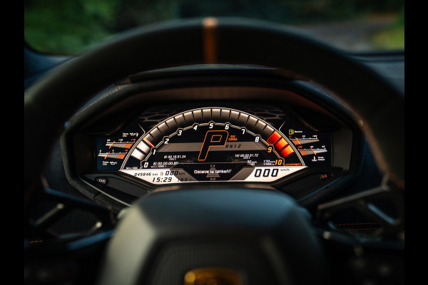 Lamborghini Huracan 5.2 V10 Performante | Arancio Antaeus | Carbon Bucket Seats | Lift | Camera Lamborghini Huracan 5.2 V10 Performante | Arancio Antaeus | Carbon Bucket Seats | Lift | Camera