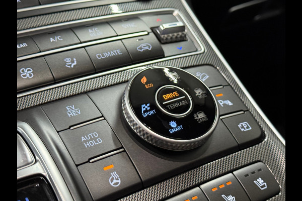 Hyundai Santa Fe 1.6 T-GDI PHEV Premium Sky 7p. | Pano | ACC | Winterpakket | Luxe Leder | Memory | 360° Camera