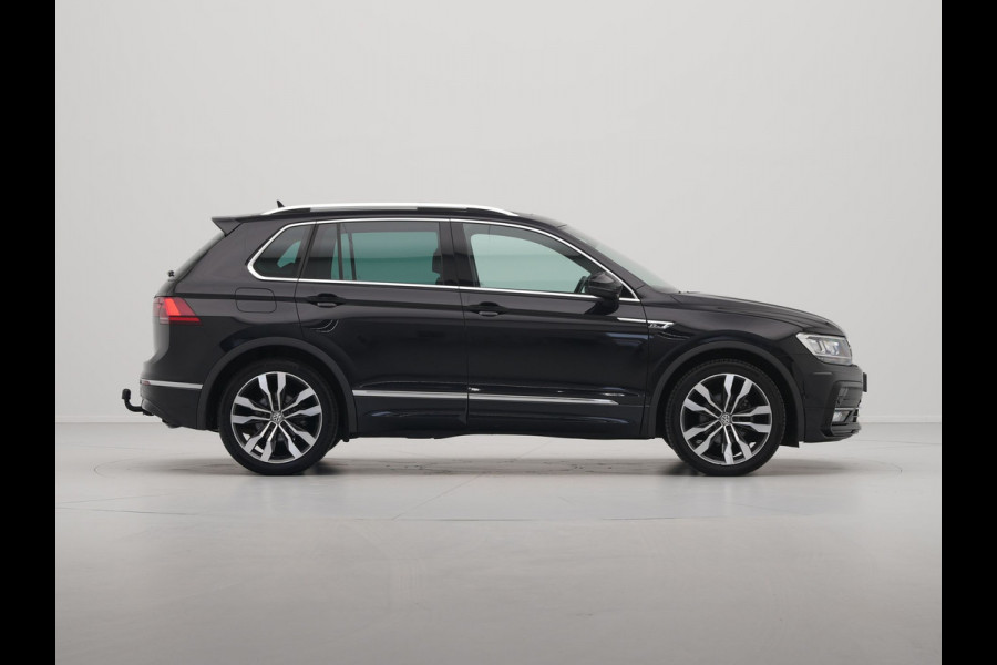 Volkswagen Tiguan 1.5 TSI ACT 150pk DSG Highline R-Line Panorama Camera Trekhaak Keyless Carplay 173
