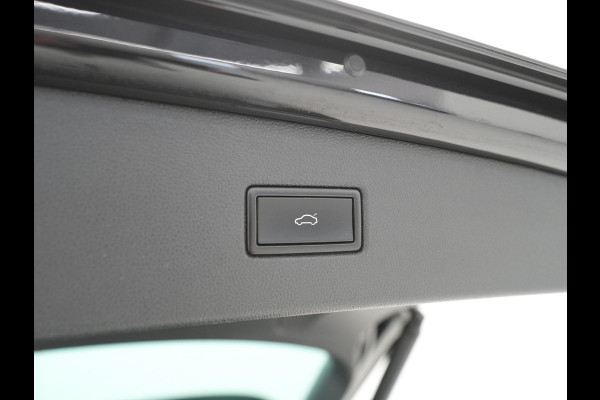 Volkswagen Tiguan 1.5 TSI ACT 150pk DSG Highline R-Line Panorama Camera Trekhaak Keyless Carplay 173