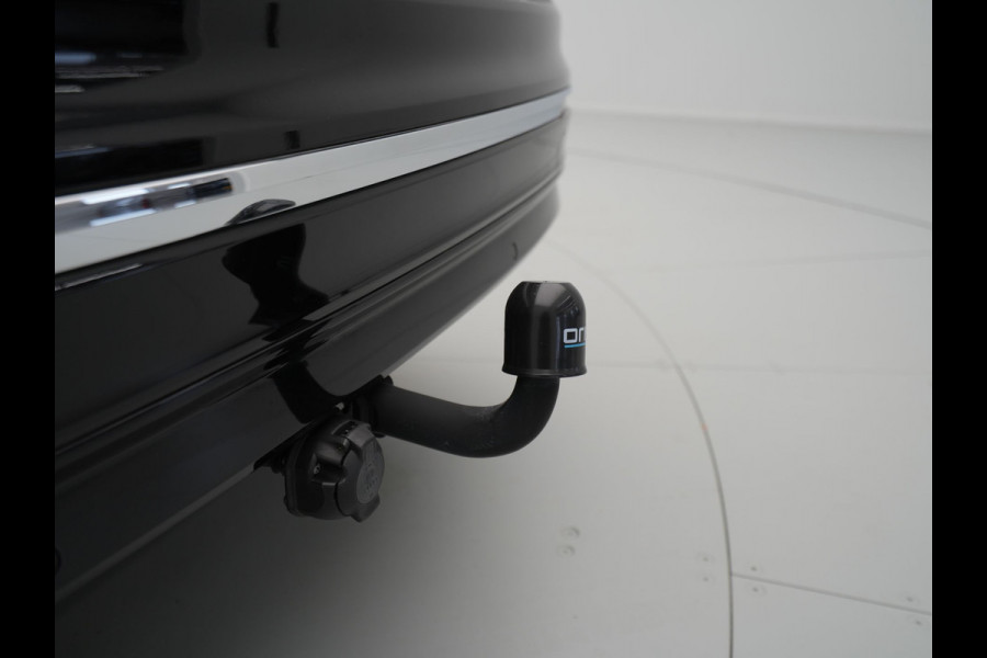 Volkswagen Tiguan 1.5 TSI ACT 150pk DSG Highline R-Line Panorama Camera Trekhaak Keyless Carplay 173
