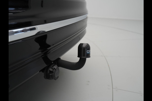 Volkswagen Tiguan 1.5 TSI ACT 150pk DSG Highline R-Line Panorama Camera Trekhaak Keyless Carplay 173