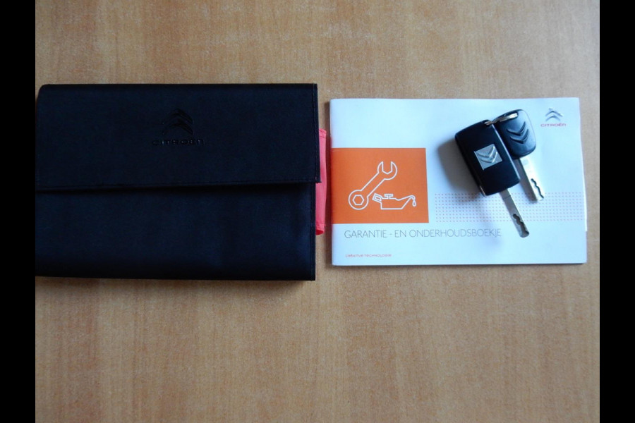 Citroën Berlingo 1.2 PURE TECH XTR*NAVI*CR CONTR*1e EIG*CAMERA*