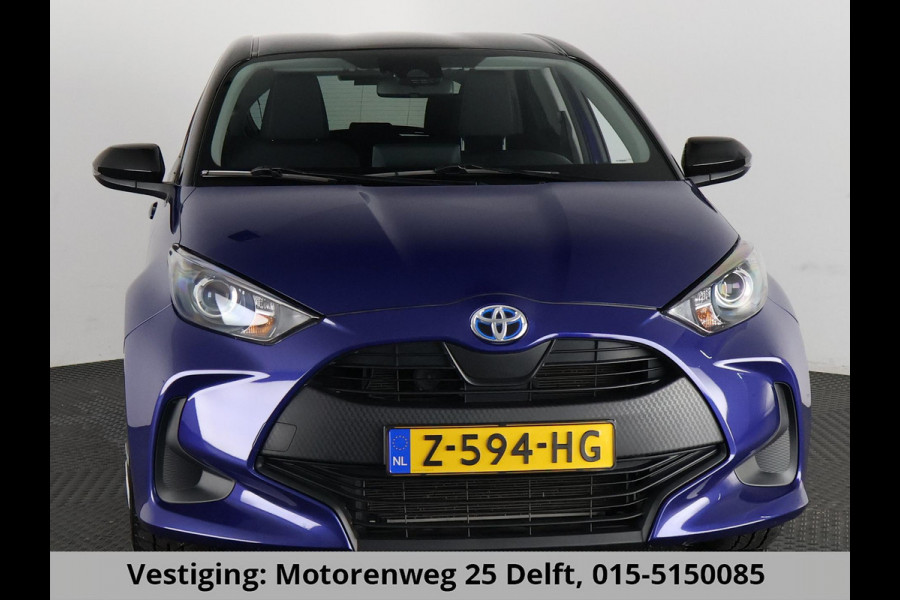 Toyota Yaris 1.5 HYBRID BI-TONE AUTOMAAT NAVI GARANTIE 6-2032 PARKEERCAMERA.APPLE /ANDROID CARPLAY