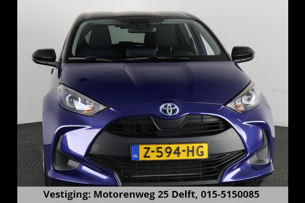 Toyota Yaris 1.5 HYBRID BI-TONE AUTOMAAT NAVI GARANTIE 6-2032 PARKEERCAMERA.APPLE /ANDROID CARPLAY