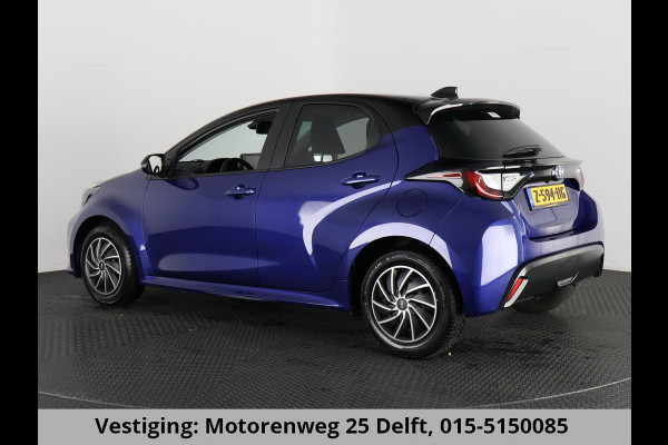 Toyota Yaris 1.5 HYBRID BI-TONE AUTOMAAT NAVI GARANTIE 6-2032 PARKEERCAMERA.APPLE /ANDROID CARPLAY