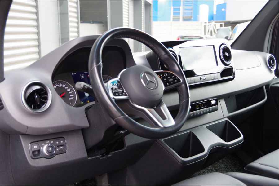 Mercedes-Benz Sprinter 316 2.2 CDI L2H2 LED, LEDER, 3.5T TREKHAAK, MBUX10'', 360 CAMERA, ADAPT. CRUISE, NAVI, CLIMA, PARKEERSENSOREN