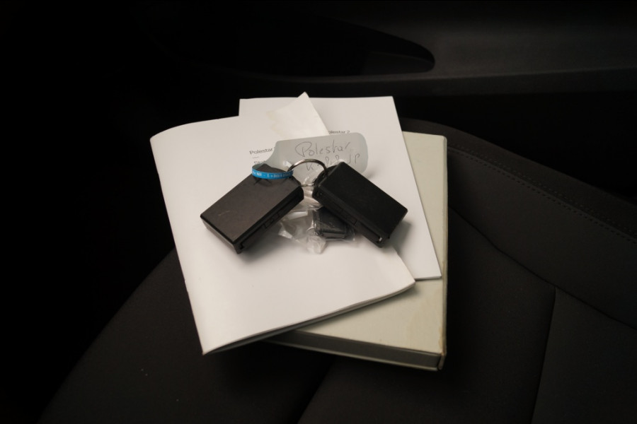 Polestar 2 Long Range Dual Motor 78kWh Launch Edition -PANO-TREKHAAK-