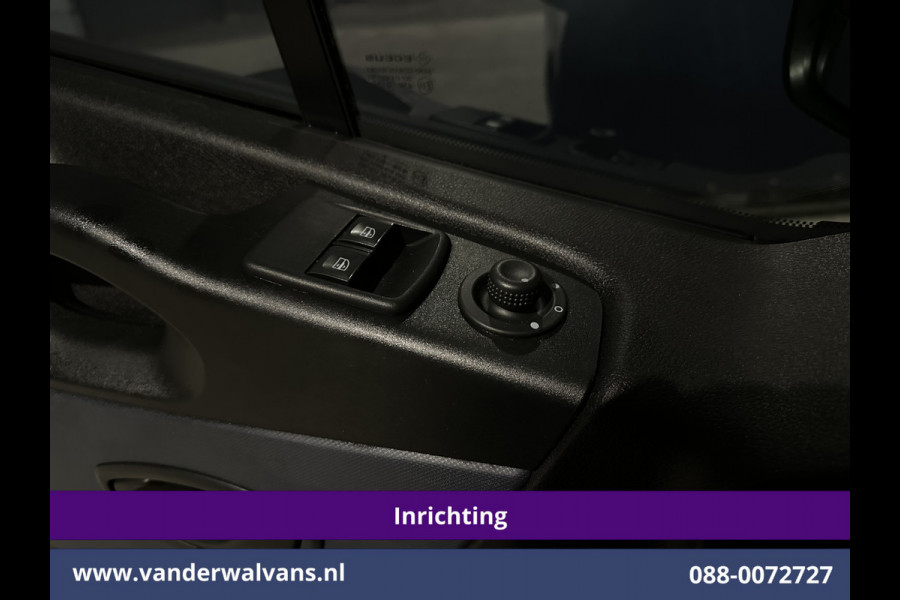 Opel Vivaro 1.6 CDTI 126pk L2H1 inrichting Euro6 Airco | Navigatie | Imperiaal | LED Trekhaak, Cruisecontrol, Parkeersensoren, Bijrijdersbank Opel Vivaro 1.6 CDTI 126pk L2H1 inrichting Euro6 Airco | Navigatie | Imperiaal | LED Trekhaak, Cruisecontrol, Parkeersensoren, Bijrijdersbank