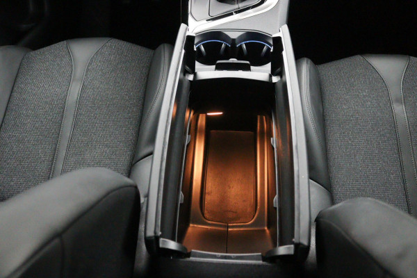 Peugeot 3008 1.2 Allure*130PK*NAVI*ECC*CRUISE*CARPLAY*