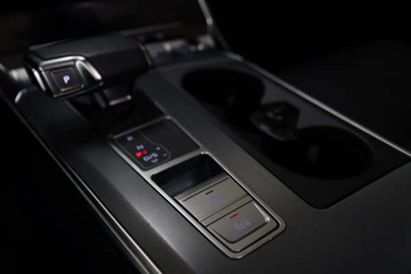 Audi A6 Avant 55 TFSI e quattro Competition /PANO/SFEER/MEMORY/360CAM/VOL Audi A6 Avant 55 TFSI e quattro Competition /PANO/SFEER/MEMORY/360CAM/VOL