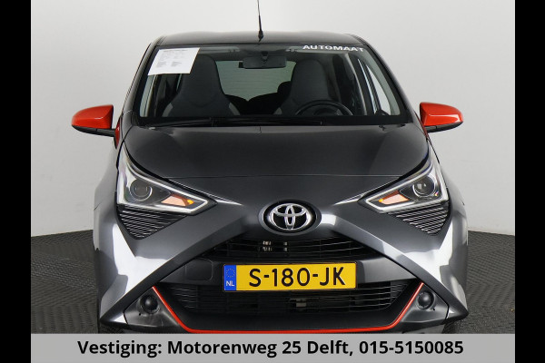 Toyota Aygo 1.0 VVT-i X-PLAY AUTOMAAT GARANTIE TOT 10-2031 BIJNA 2022. APPLE CARPLAY & ANDROID AUTO . ACHTERUITRIJ CAMERA .