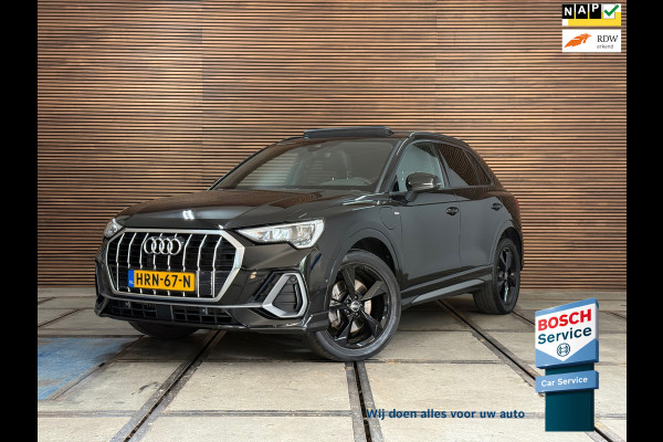 Audi Q3 45 TFSI e S Edition | S-Line | Pano | Trekhaak | Virtual Cockpit | Carplay | Half Leer | 19' inch Audi Q3 45 TFSI e S Edition | S-Line | Pano | Trekhaak | Virtual Cockpit | Carplay | Half Leer | 19' inch
