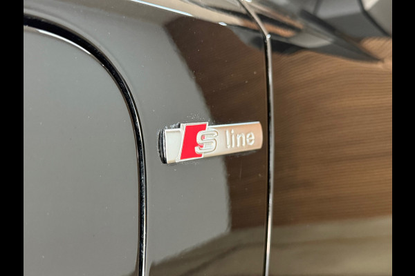Audi Q3 45 TFSI e S Edition | S-Line | Pano | Trekhaak | Virtual Cockpit | Carplay | Half Leer | 19' inch Audi Q3 45 TFSI e S Edition | S-Line | Pano | Trekhaak | Virtual Cockpit | Carplay | Half Leer | 19' inch