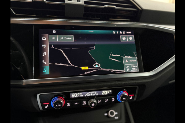 Audi Q3 45 TFSI e S Edition | S-Line | Pano | Trekhaak | Virtual Cockpit | Carplay | Half Leer | 19' inch Audi Q3 45 TFSI e S Edition | S-Line | Pano | Trekhaak | Virtual Cockpit | Carplay | Half Leer | 19' inch