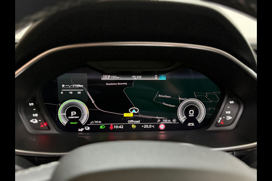 Audi Q3 45 TFSI e S Edition | S-Line | Pano | Trekhaak | Virtual Cockpit | Carplay | Half Leer | 19' inch Audi Q3 45 TFSI e S Edition | S-Line | Pano | Trekhaak | Virtual Cockpit | Carplay | Half Leer | 19' inch