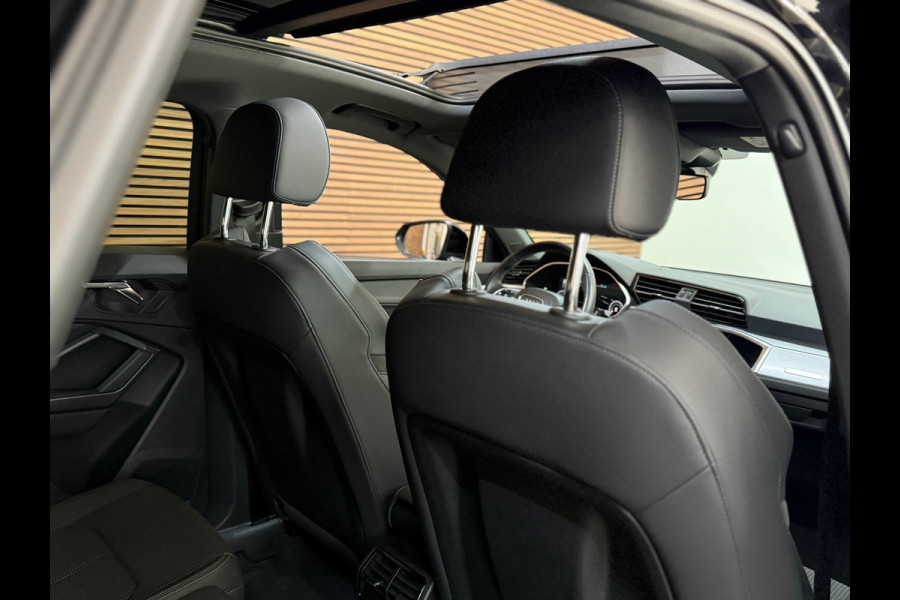 Audi Q3 45 TFSI e S Edition | S-Line | Pano | Trekhaak | Virtual Cockpit | Carplay | Half Leer | 19' inch Audi Q3 45 TFSI e S Edition | S-Line | Pano | Trekhaak | Virtual Cockpit | Carplay | Half Leer | 19' inch