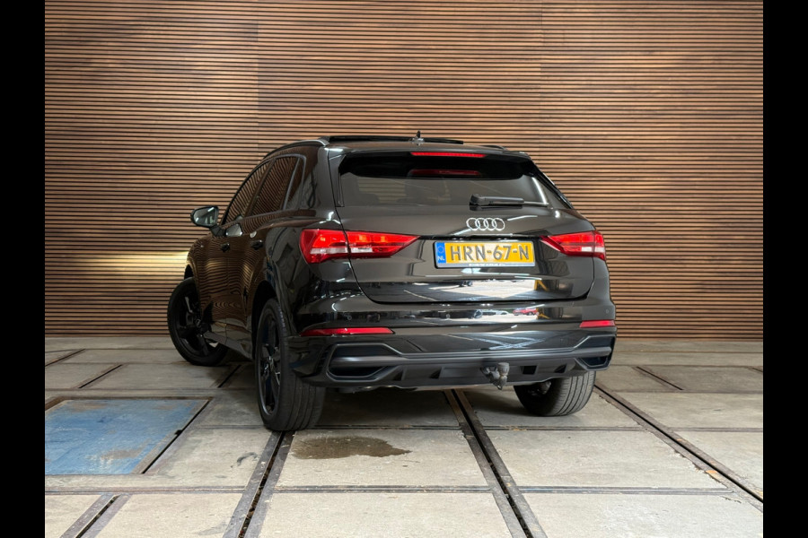 Audi Q3 45 TFSI e S Edition | S-Line | Pano | Trekhaak | Virtual Cockpit | Carplay | Half Leer | 19' inch Audi Q3 45 TFSI e S Edition | S-Line | Pano | Trekhaak | Virtual Cockpit | Carplay | Half Leer | 19' inch