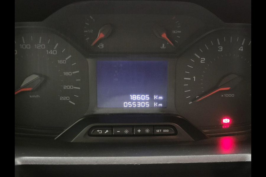 Peugeot Partner 1.2PureTech 111pk Benzine!